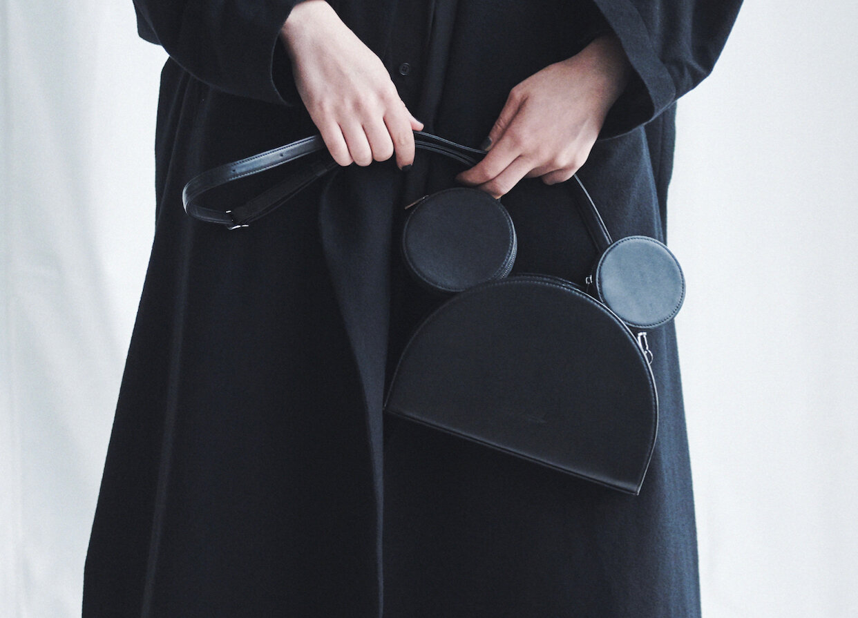 discord Yohji Yamamoto が Mickey Mouse / Shoulder Bag を発表 