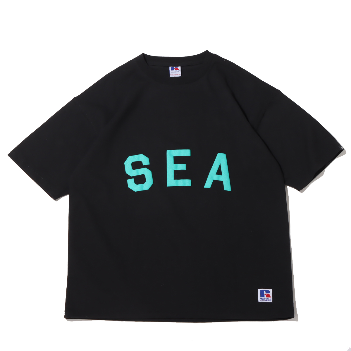 atmosとWIND AND SEAとadidas Originalsによる初のトリプル