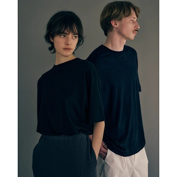 トップス graphpaper BODHI HIGHSPEC AUTHENTIC KNIT シルクとカシミヤのモックネックニット。BODHI for Graphpaperの第3弾