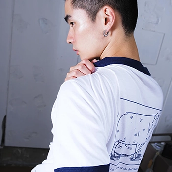 kudos × BEEFCAKE のコラボレーションTシャツコレクションが発表