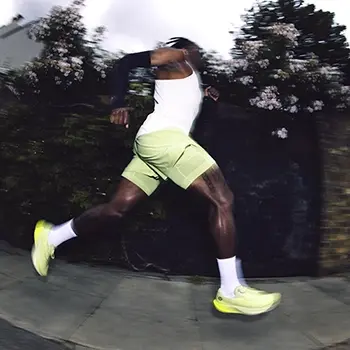 lululemon「Running Gives」キャンペーンを開始、Fast and Free™ 新作