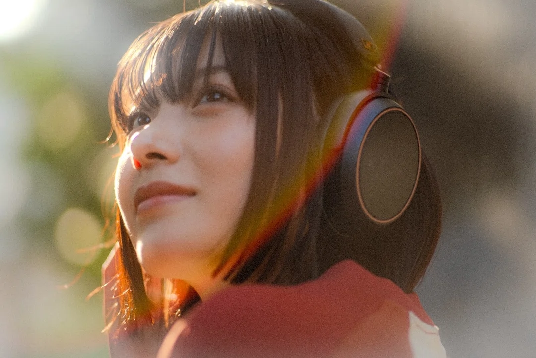 【美品】abyts ワイヤレスヘッドホン佐藤健さんプロデュース ABYTS Edition MOMENTUM 4 Wireless