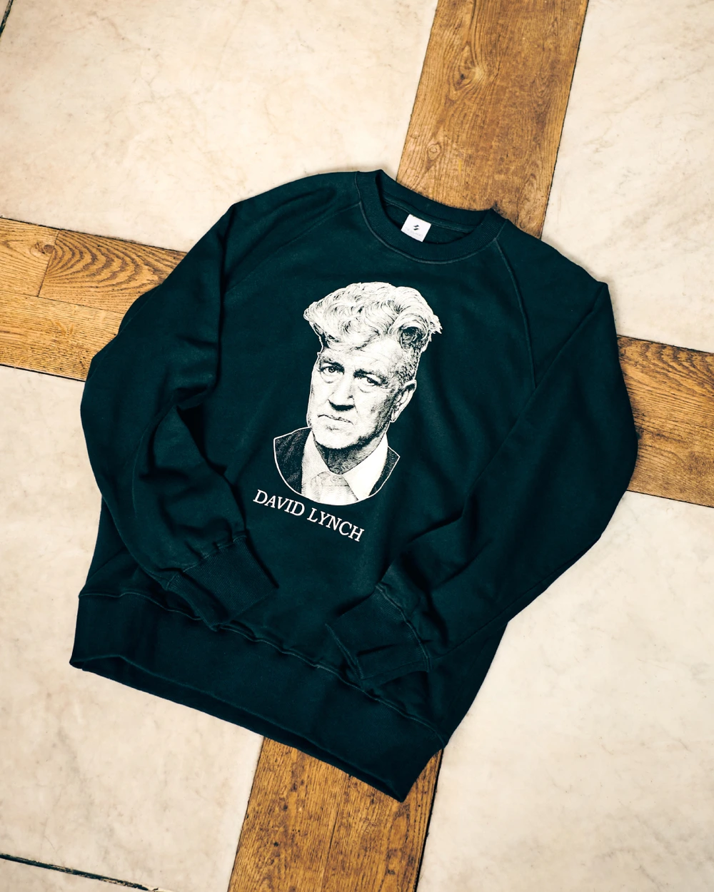 The Salvagesが、David Lynch追悼スウェットをbonjour records限定で