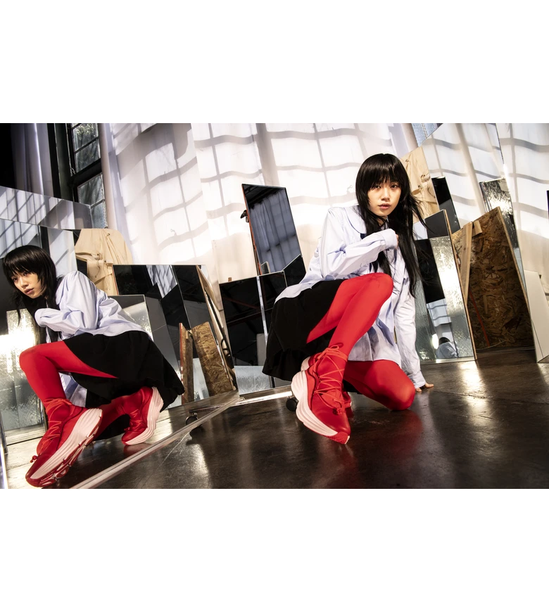 HOKAの代表モデル「Bondi」を再解釈した最新モデル「Bondi Mary