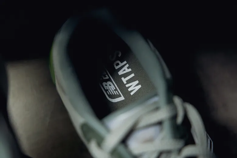 new balance ABZORB WTAPS コラボ スニーカー 即完必至！】「WTAPS®」と「New Balance」のコラボスニーカーが