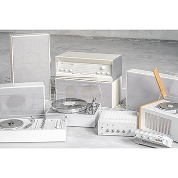 COMMON UNCOMMON Galleryによる展示イベント「BRAUN Audio -The Form