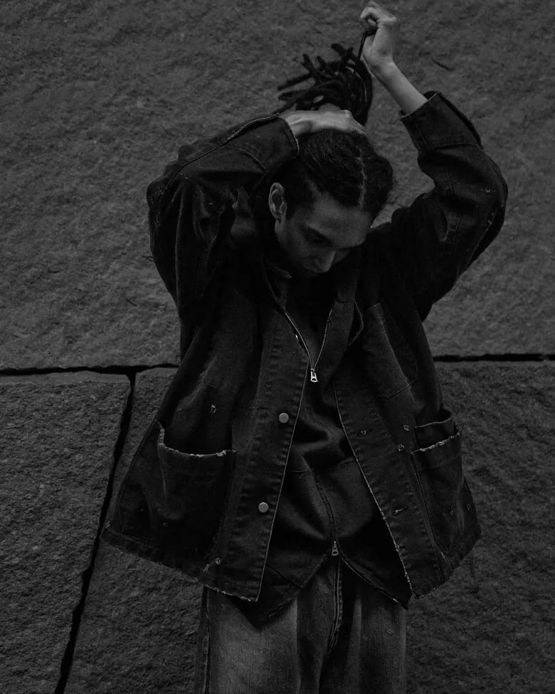 ANCELLM × WISM、10/18（土）より「DUCK COVERALL JACKET」のブラック