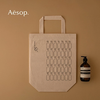 新品、未開封Aesop. Book & トートバッグ セット　ザブック Aesopが35周年を記念し限定トートバッグ配布、12/1（月）より全国