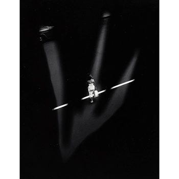 ジャズが響き、都市がきらめく空間へ「W. ユージン・スミスと