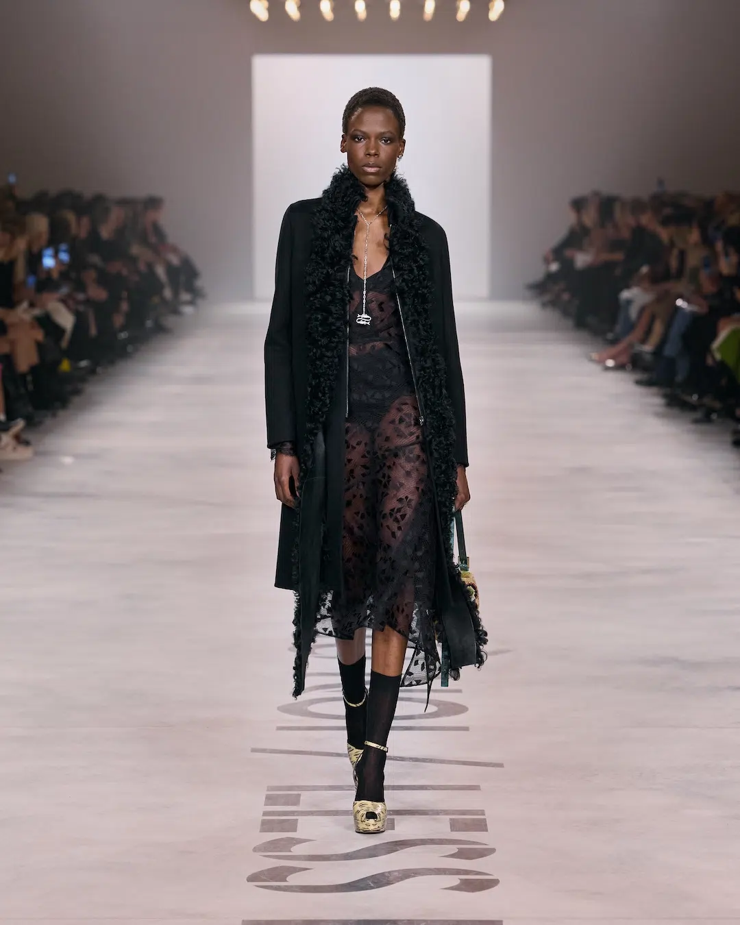 FENDI 2026AW COLLECTION RUNWAY │ QUI - Fashion & Culture media