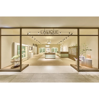 LALIQUE、大阪初の直営ブティックをクオーツ心斎橋にオープン │ QUI