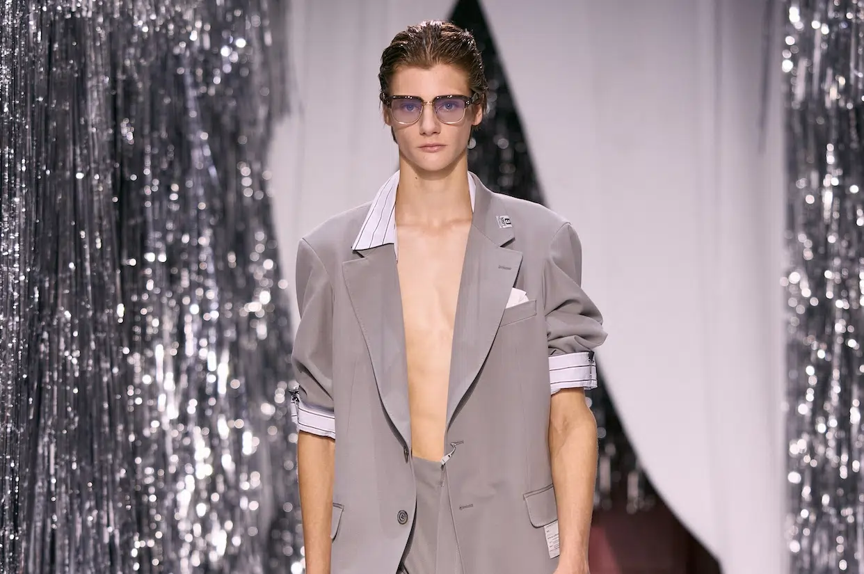 Maison MIHARA YASUHIRO 2027SS COLLECTION RUNWAY │ QUI - Fashion