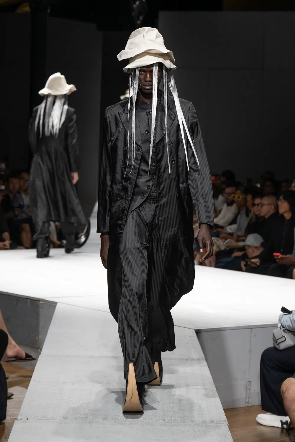 Comme des Garçons Homme Plus 2027SS COLLECTION RUNWAY │ QUI